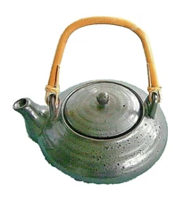 Rustic Tea Pot Dark Brown Pebbled Surface Glazed Clay w Bamboo Handle (2 Cup)