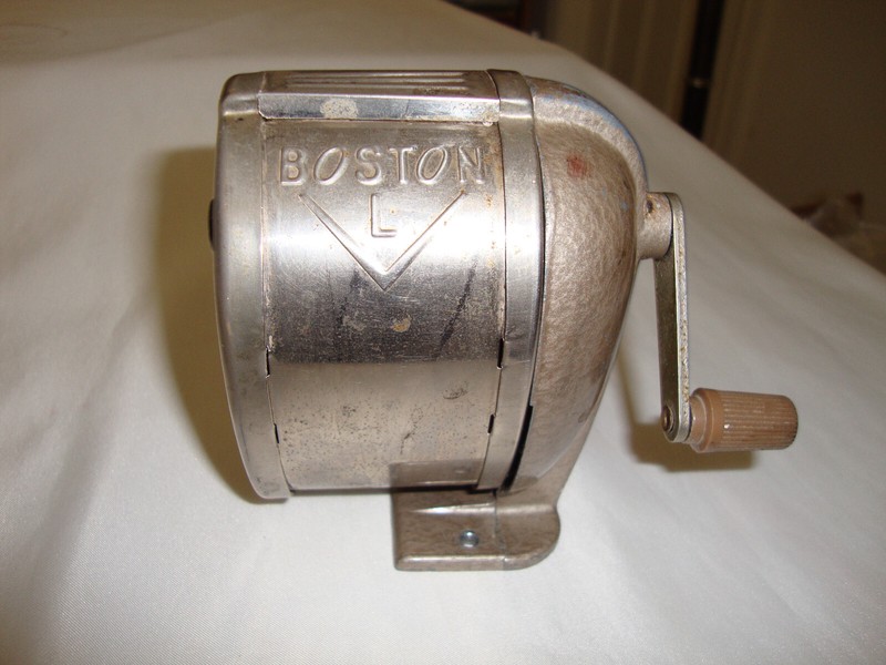 Vintage Boston L Wall Or Desk Mount Pencil Sharpener
