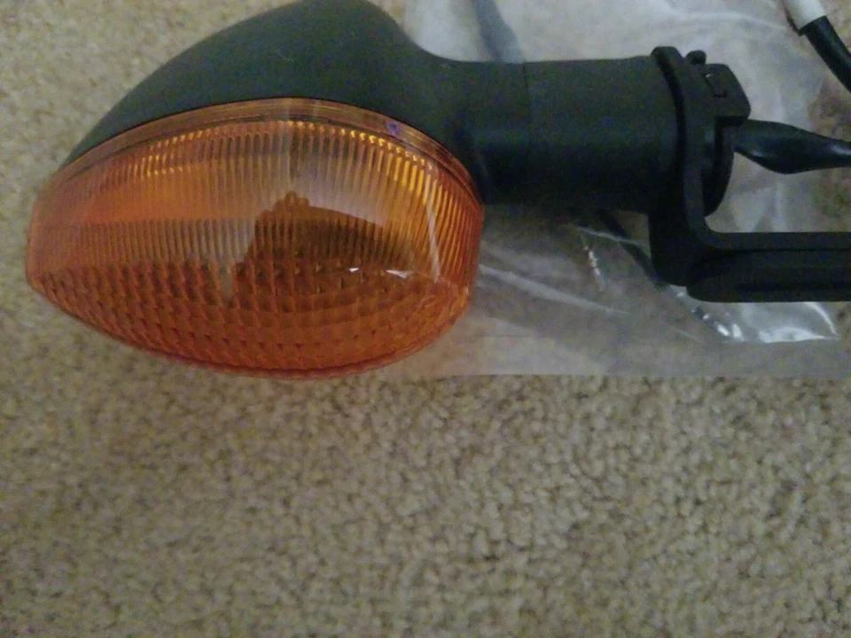 Kit eliminador de placa de etiqueta trasera Yamaha GYTR 2014 2015 2016 FZ-09 1CRC-F16E0-V0-00 Foto 4 de 4