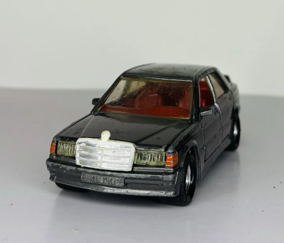 VINTAGE MATCHBOX SUPER KINGS 1985 MERCEDES BENZ 190E - Image 3 of 4
