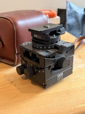 Arca Swiss C1 Cube Geared Tripod Head w/ clicPan + Quick Release & Leather Case