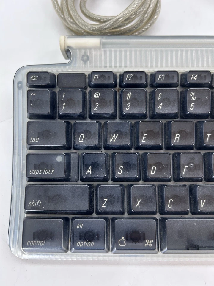 Apple M2452 USB Keyboard M2452 Graphite - Great Condition - LOOK! - Image 3 of 4