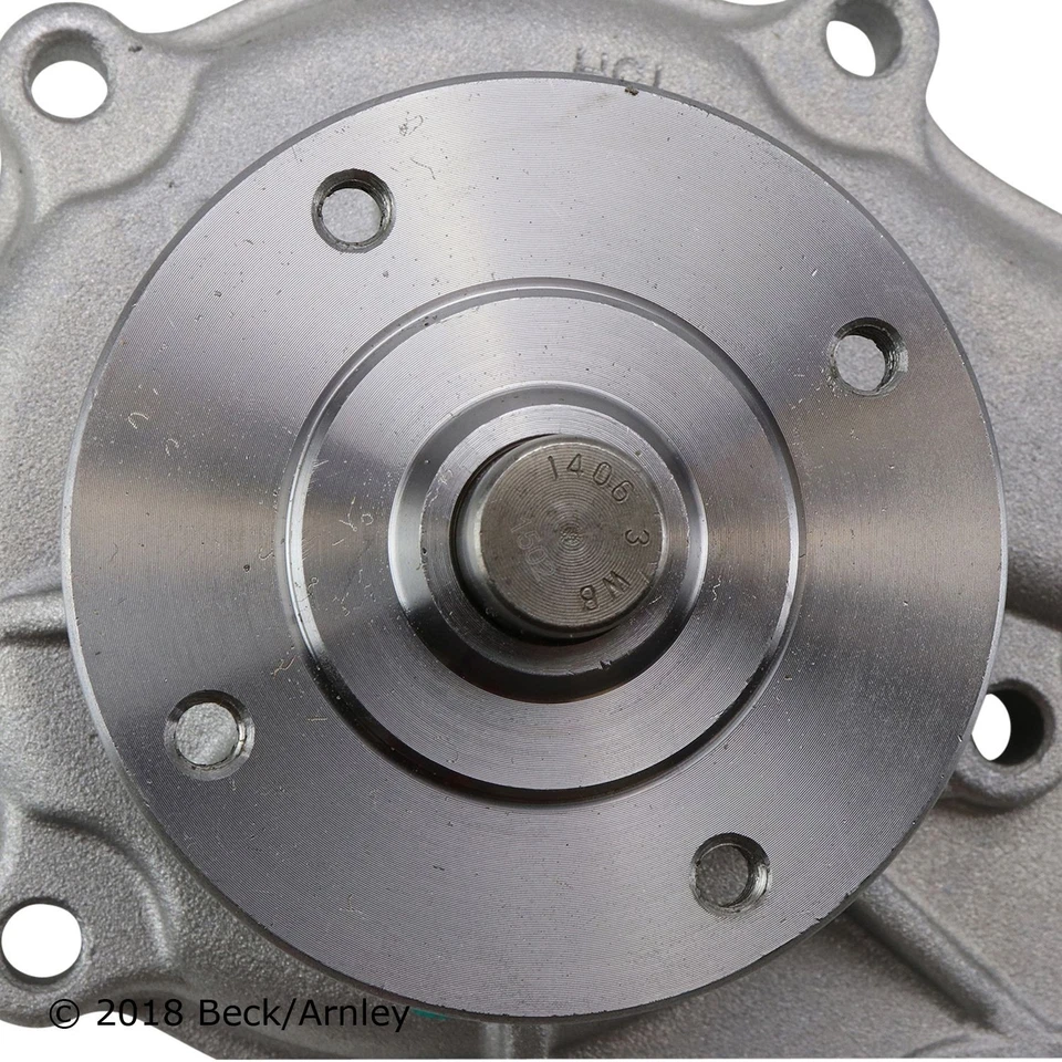 Bomba de agua Beck Arnley 131-1539 para camioneta Toyota 4Runner Celica Corona 78-84 Foto 4 de 4
