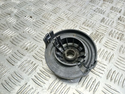 Mercedes-Benz E W211 2004 Hinten links Domlager Federbeinlager hinten UST133008