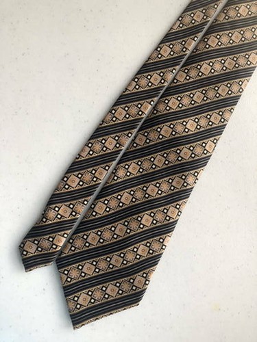 LANVIN NWOT Multicolor Striped Silk Tie FRANCE 59" x 4" - Picture 2 of 6