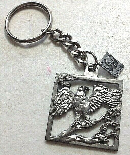 WORLD WILDLIFE FUND 1996 Vintage EAGLE KEYRING - Seagull Canada