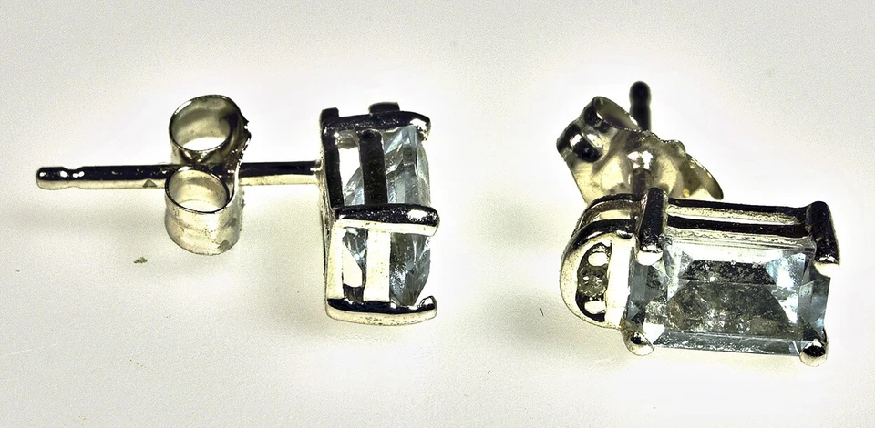 Nuevo Juego de Anillos, Pendientes y Collar Aguamarina y Diamantes Oro Blanco 10K con Caja Foto 4 de 4