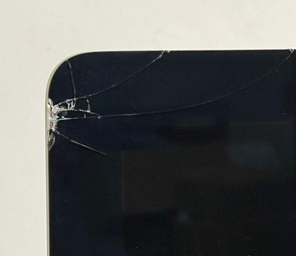 Apple iMac 2015 4K 27" (i5-6500 3.20GHz - 16GB RAM - 1TB HDD - R9 M380) - Image 4 of 4