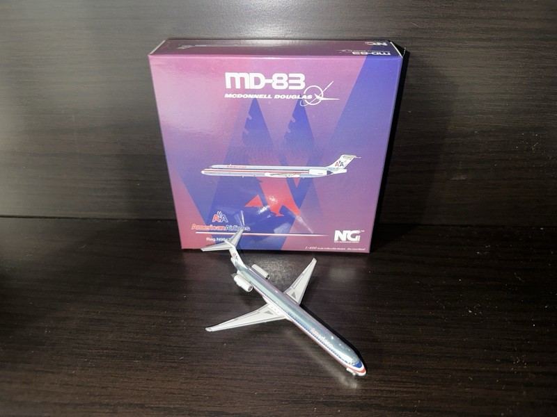 NG Models 1:400 American Airlines McDonnell Douglas MD-83 N984TW NG83003