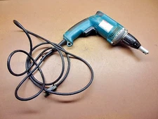 MAKITA No. 6825 Drywall Screwdriver Screw Gun Drill Tool Tested Works Good Cond.