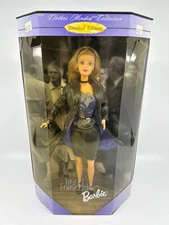 1999 Barbie Collectibles - Clothes Minded Collection - Trend Forecaster Barbie