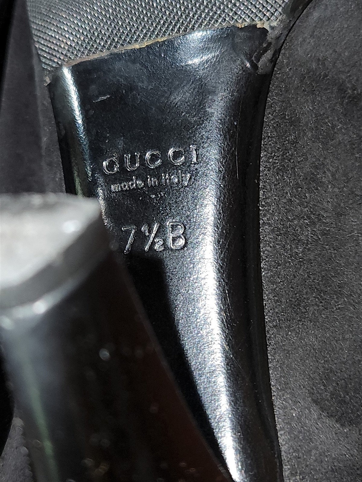 Gucci Black Suede w Coat of Arms on Patent Leather Shoes 7.5B EUC thumbnail 6