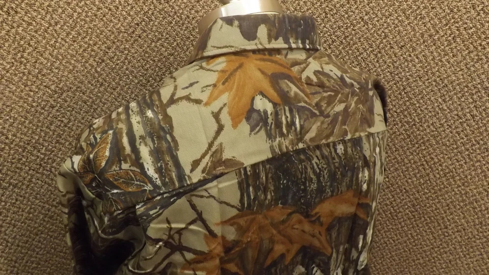 Vtg NEW Walls Realtree Camo Hunting Shirt Whisper Soft Cotton Sz Lrg USA Made - Image 4 of 4