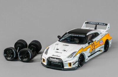 NISSAN GT35RR - LBWK Super Silhouette #23 - Flash - CM 1:64 | eBay