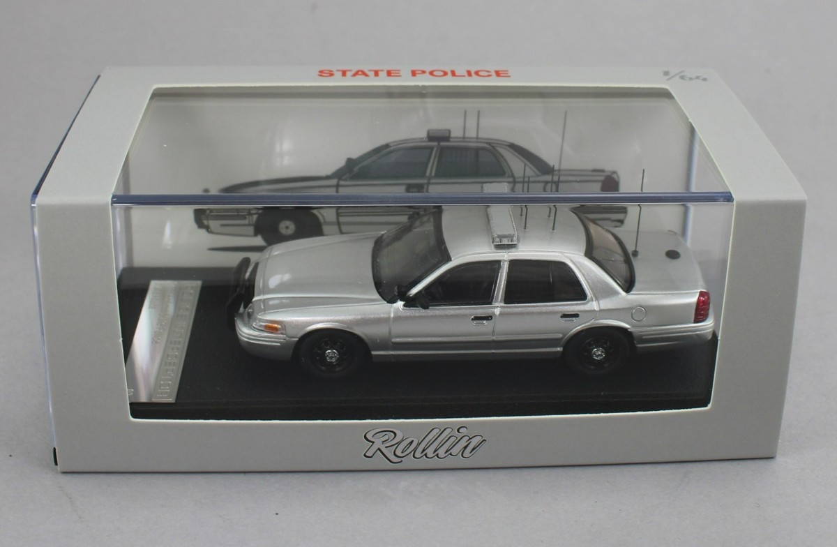1:64 *ROLLIN DIECAST* Connecticut *STATE POLICE* FORD CROWN