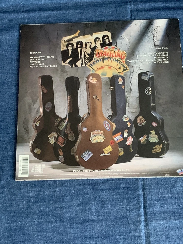 Traveling Wilburys Volume 1 UK 1988 WX 224 with Inner 12" Album Vinyl 1A/1B LP - Image 2 of 4