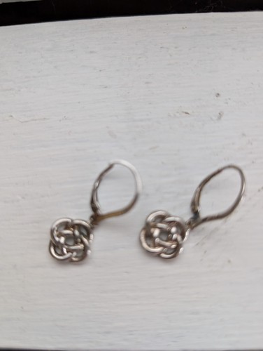 Too Cute Small Silver Celtic Twist Dangle Earrings - Picture 1 of 1
