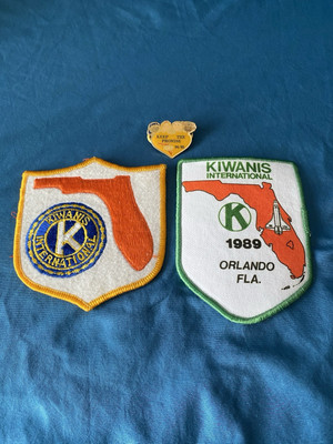 Collection of 3 Vintage Kiwanis International Pins - Patches Florida 1989