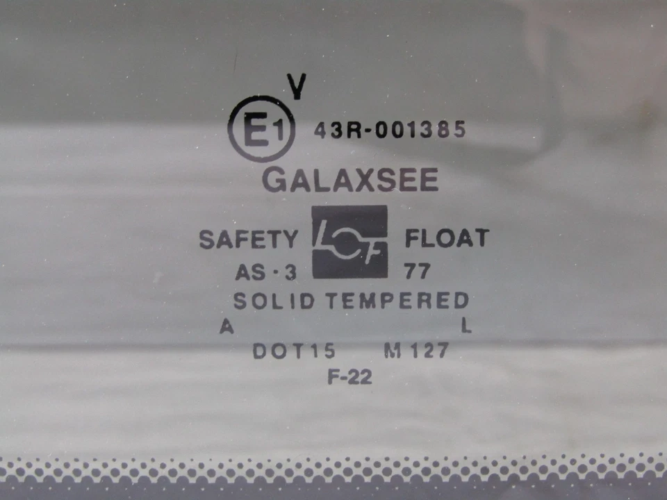 Mitsubishi Montero Sport 1997-2004 techo corredizo cristal MB926278 OEM Foto 2 de 4