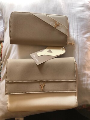 Yani j'adore  Crossbody Purse Beige Gold Tone Chain Strap & Hardware and clutch