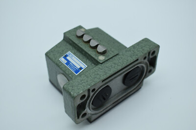 Balluff Position Limit Switch BNS 519-D4 D12-62-10