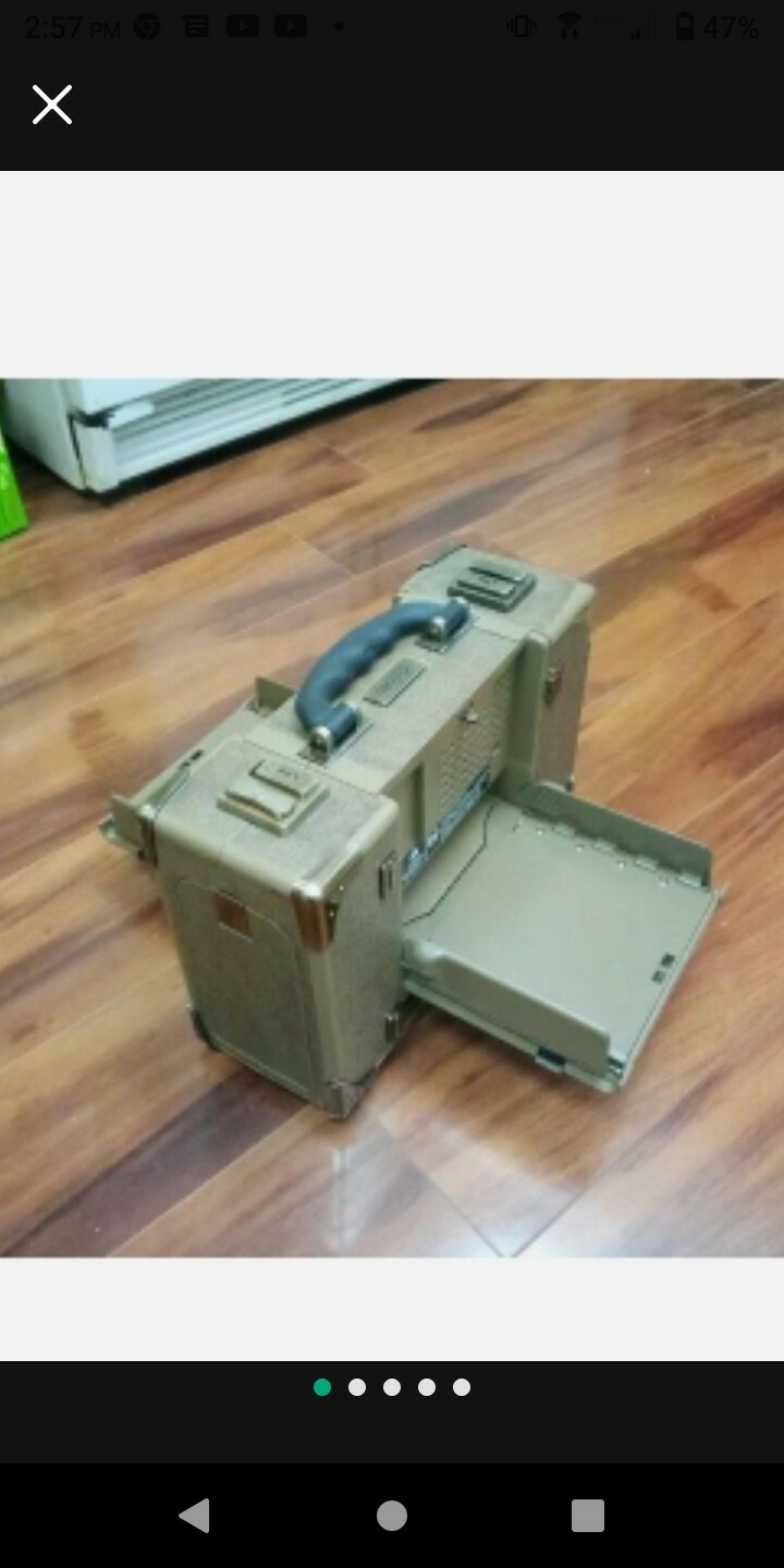 SIZZIX Tim Holtz VAGABOND Electric DIE CUTTING EMBOSSING MACHINECLEAN