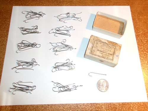 MUSTAD | Games | Vintage 8 Mustad Treble Round Hooks 8 Made In Norway 35647 Woriginal Box O 65807f97e34c305336baffb1