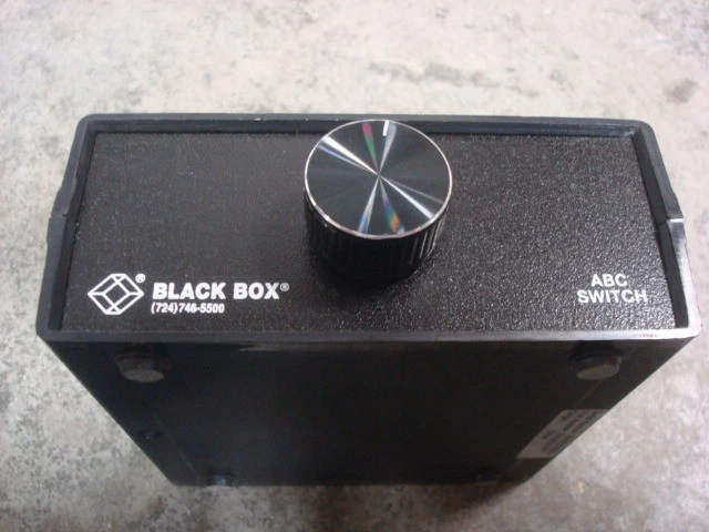 USED Black Box SWL025A-FFF 3 Position ABC Switch - Image 3 of 4