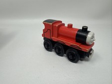 JAMES 1993 STAPLES, FLAT MAGNETS Thomas Wooden Trains No Name On Bottom