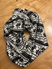 Infinity Scarf Winter Black White Women Cowl Fleece Cute Warm Neck Scarf