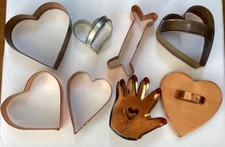Lot Vtg Copper Cookie Cutter Heart in Hand 5" unmarked handles & Bone