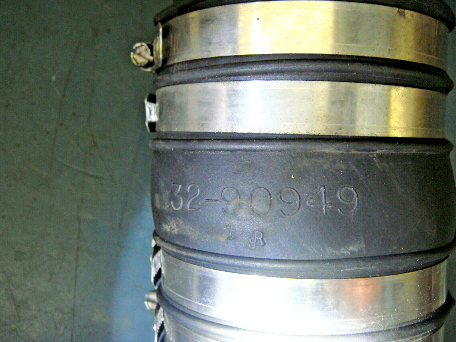 Mercruiser 3.0 & 2.5L Exhaust Pipe 42420 424221 with Boots Clamps and