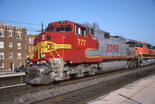 BN Original Slide BNSF Warbonnet C44-9W #777 - Berwyn IL 2002