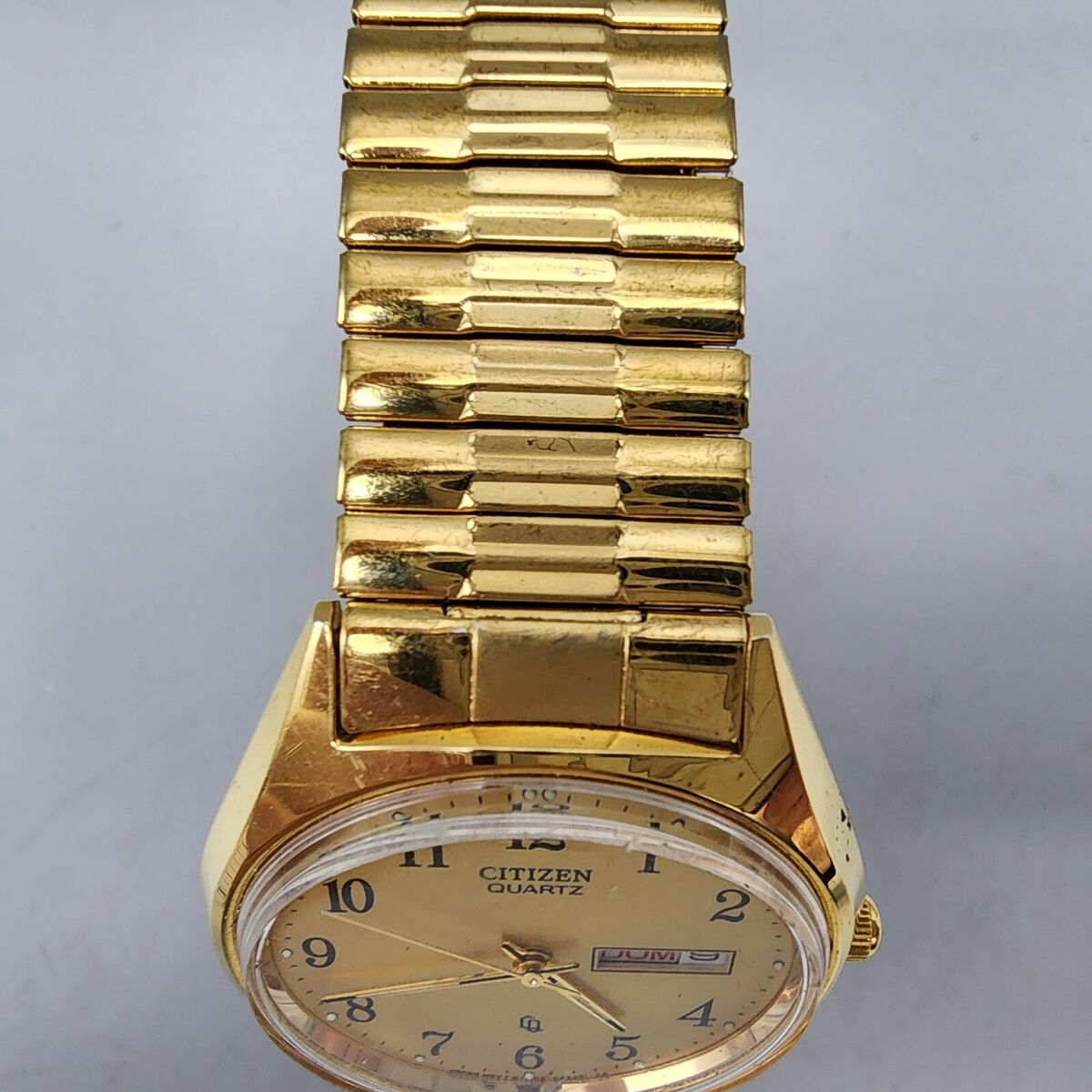 VTG Citizen CQ Watch Men 36mm Gold Dial Gold Tone Daydate VTG Citizen CQ Watch Men 36mm Gold Dial Gold Tone Daydate