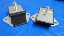 Support moteur Peugeot 504