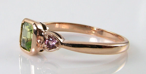 Anillo Trilogy Corazón 9ct Oro Rosa Peridoto y Turmalina Rosa