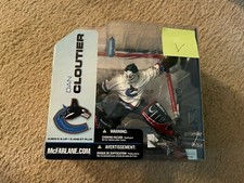 DAN CLOUTIER 2003 SERIES 5 MCFARLANE WHITE JERSEY VARIANT FREE CASE W/BIN 