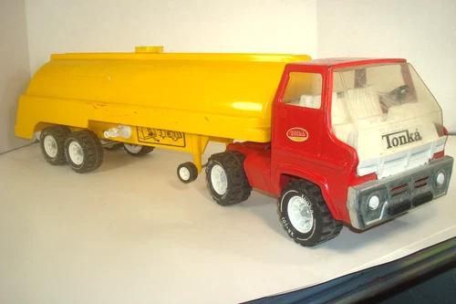 TONKA SEMI TRACTOR GASOLINE TANKER PICKUP DELIVERY TRUCK DISPLAY CUSTM PART ORIG