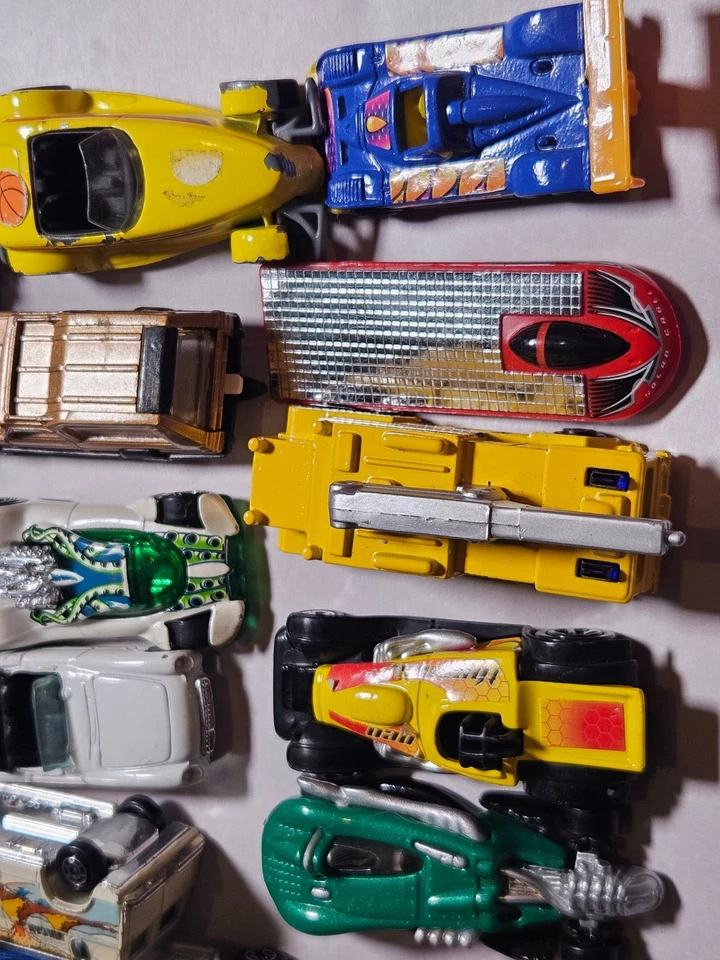 Vintage Toy Race Cars, Hot Wheels, Metal/Plastic Random Cars Lot ( Parts Restore - Image 2 of 4