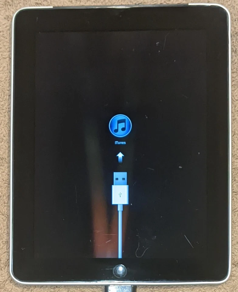 iPad 64GB WiFi + 3G 1st Gen 2010 A1337 - Image 3 of 4