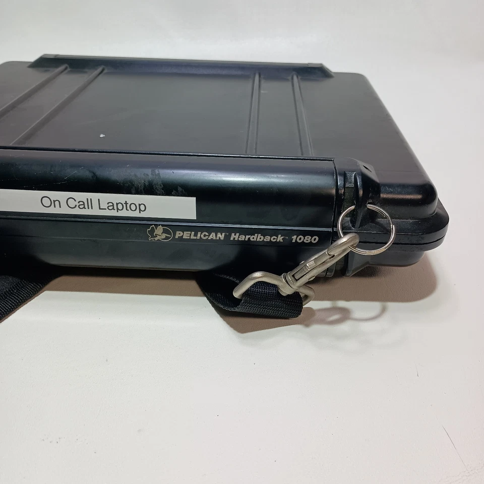 Водонепроницаемый жесткий чехол для ноутбука Pelican 1080 с плечевым ремнем - Изображение 4 из 4
