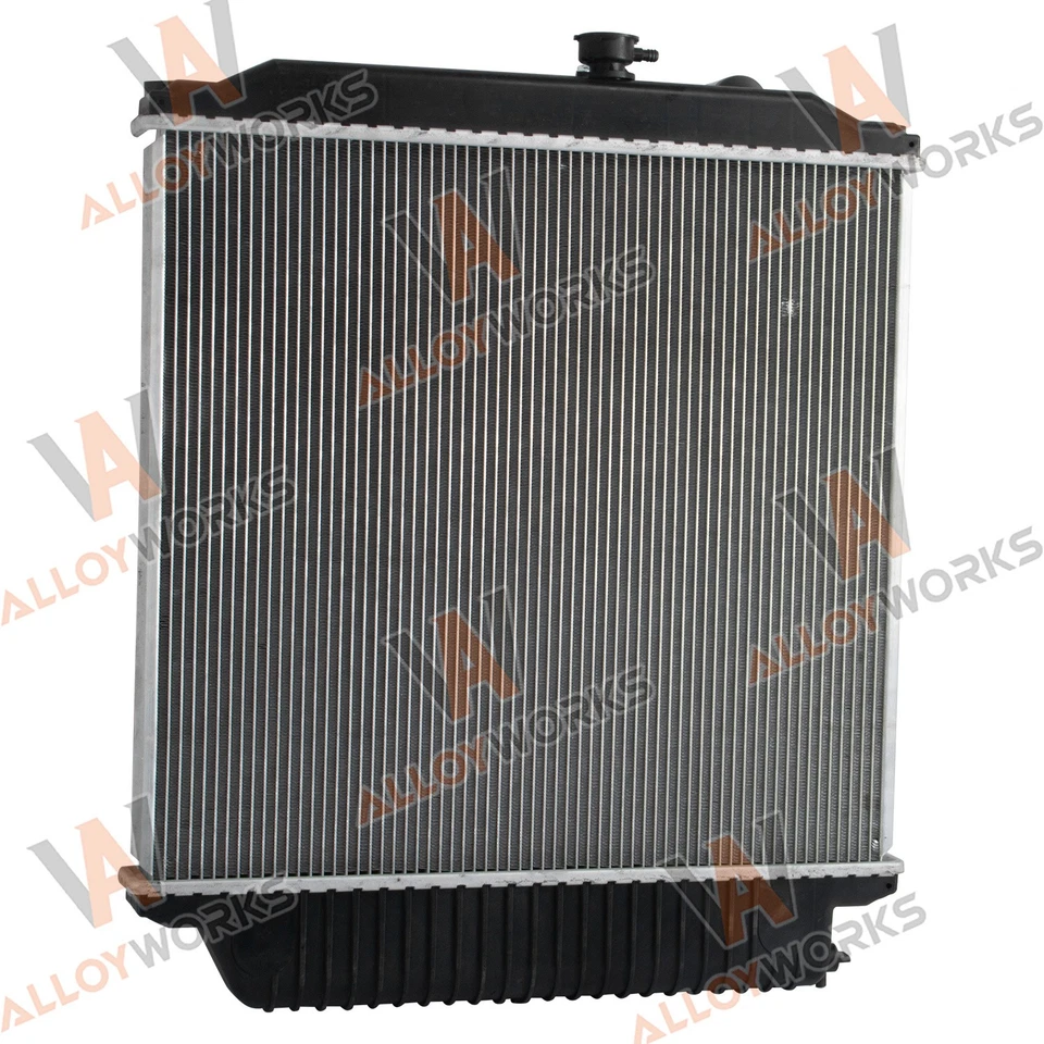 Radiator FIT 2000-08 Freightliner MT45/1999-02 MT55/1998 FLD112 23 7/8"x 25 1/8" Foto 3 de 4