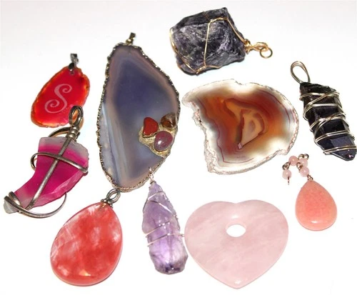 Fantastic mixed colorful semi precious gemstone pendants findings Lot# 368