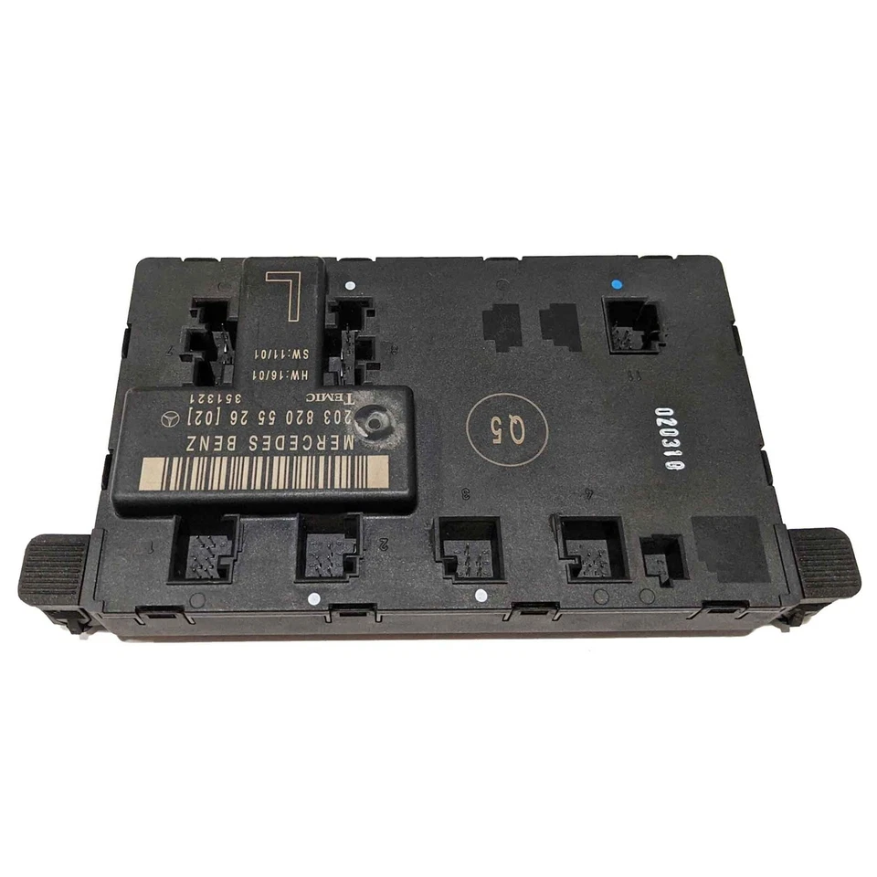 Módulo de control de puerta delantera izquierda OEM Mercedes-Benz W203 Clase C 01-07 / 2038205526 Foto 2 de 3