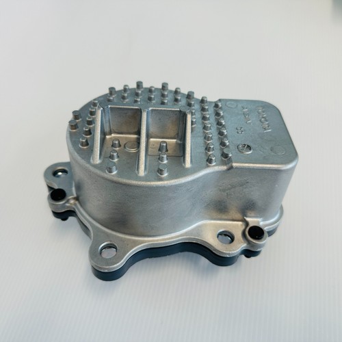 Toyota Genuine 161A0-29015 LEXUS Prius Prius CV + CT200h Electric Water Pump OEM - Picture 9 of 18