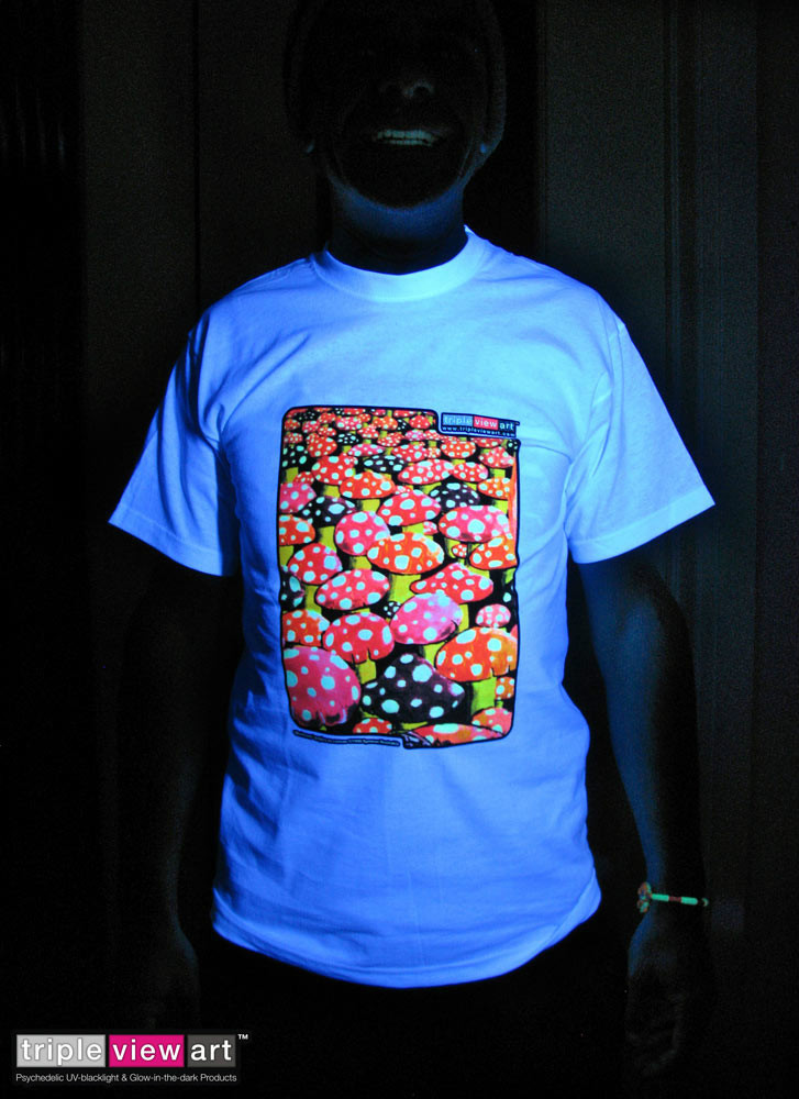 MUSHROOMS Mens T-shirt Psychedelic UV Black Light Glow-in-the-dark