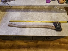 NICE  VINTAGE CHOPPER 1 -SPRING LOADED AXE HEAD SPLITTING MAUL W/ORIGINAL HANDLE