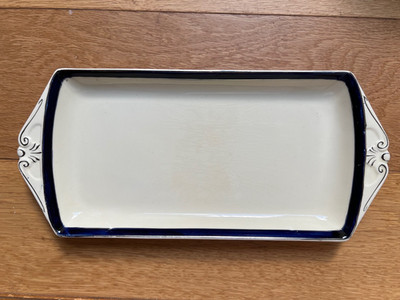 Art Deco Holz Elfenbein Ware Tablett. Creme mit Kobaltblau & Goldrand