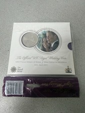 2011 &pound;5 HRH William Kate Royal Wedding Coin Royal Mint Pack Sealed Upside Down
