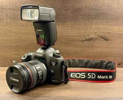 Canon EOS 5D Mark III DSLR 24-70mm f/4L + 470EX-AI Flash (Low 5.2k Shutter) MINT